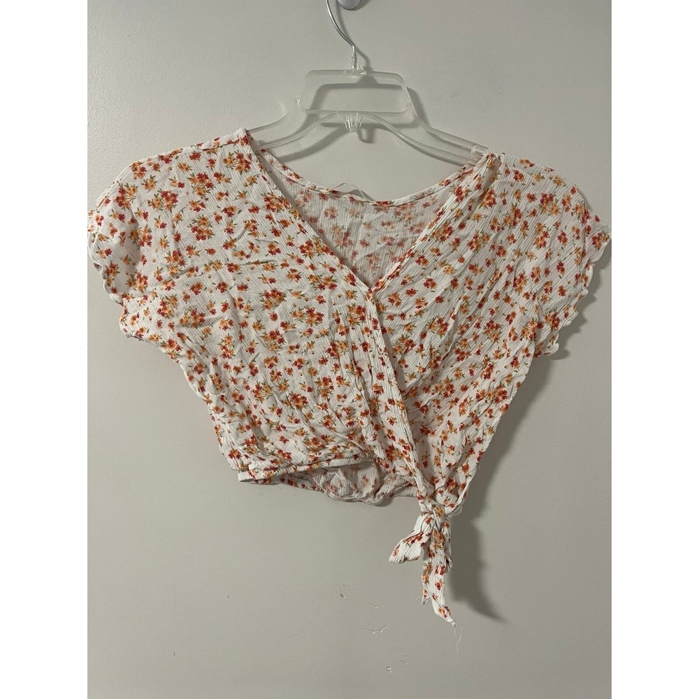 Crop top floral summer Wild Love shirt women's size Small lightweight